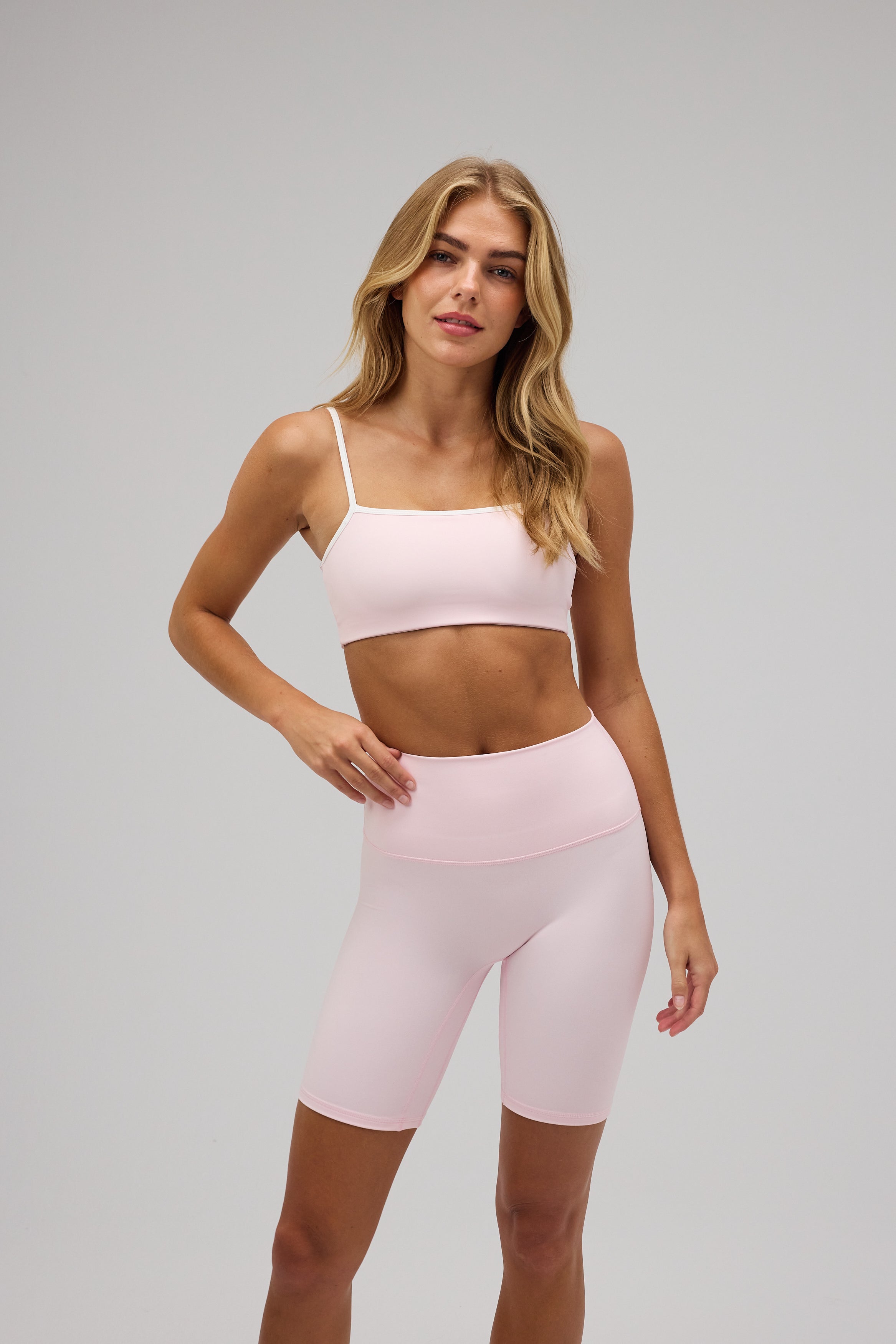 Fleek Biker Shorts - Soft Pink