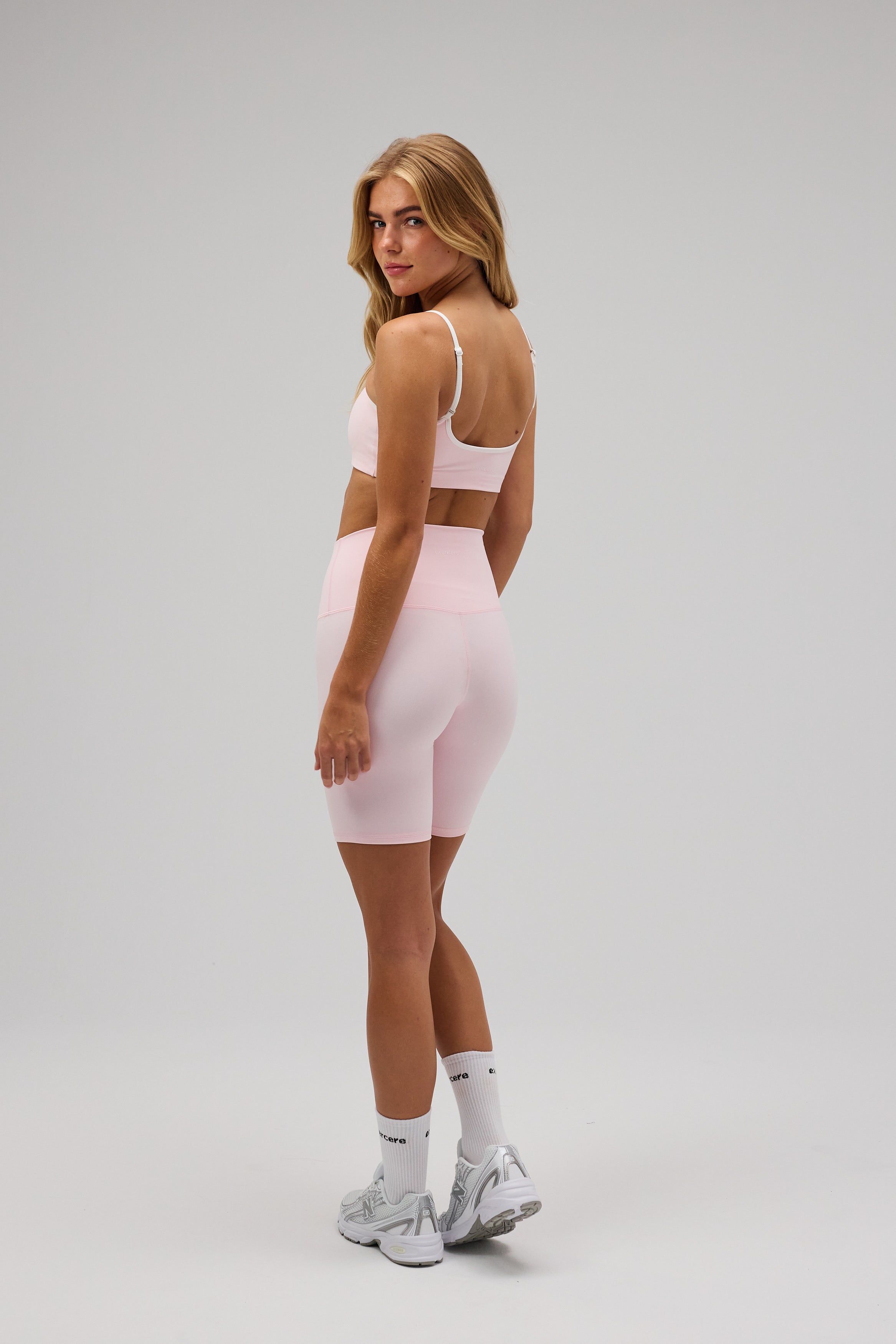 Fleek Biker Shorts - Soft Pink